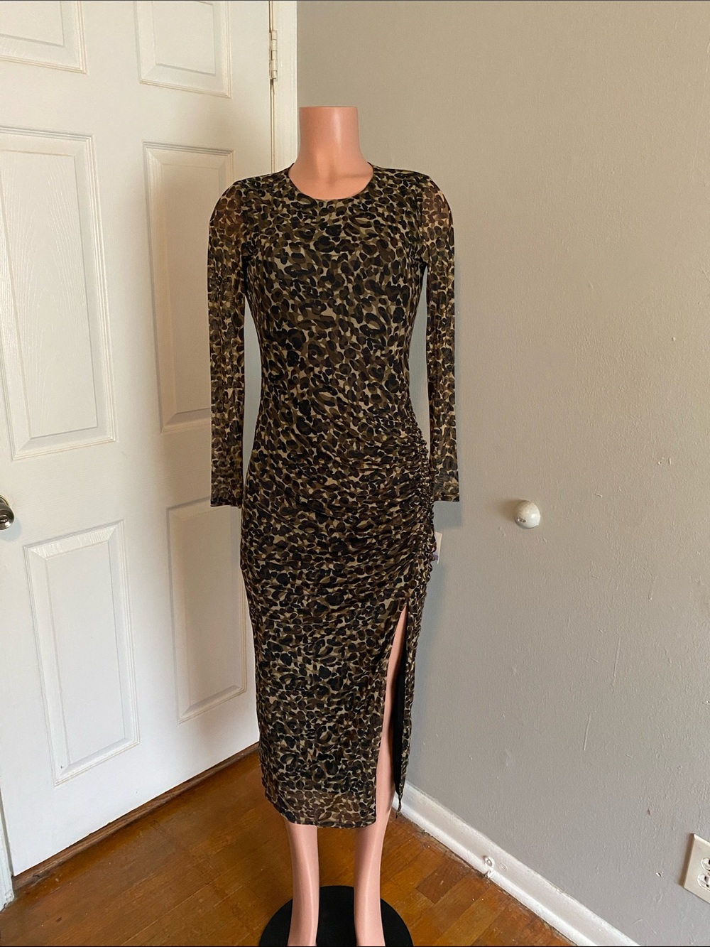 Taylor Dresses Olive and Black Leopard Print Long Sleeve Midi Dress